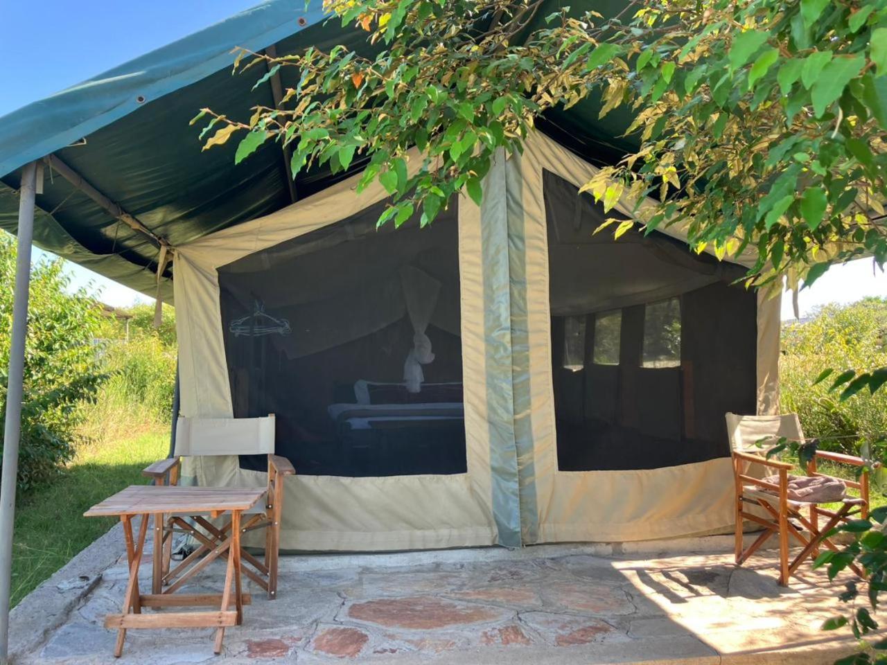 Hotel Kambu Mara Camp à Sekenani Extérieur photo
