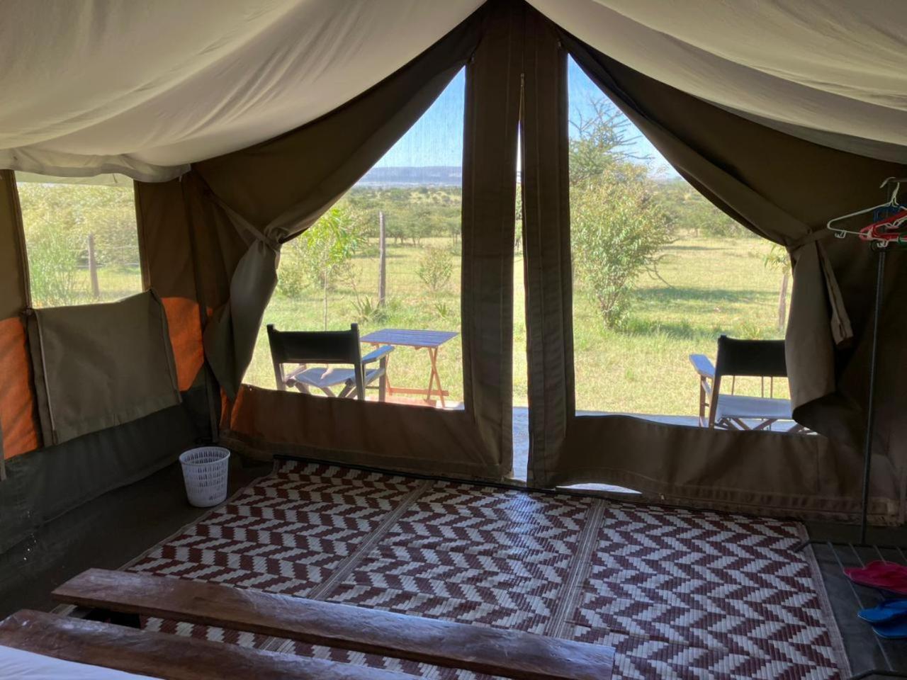 Hotel Kambu Mara Camp à Sekenani Extérieur photo